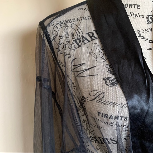 Victoria Secret Robe - Picture 3 of 8